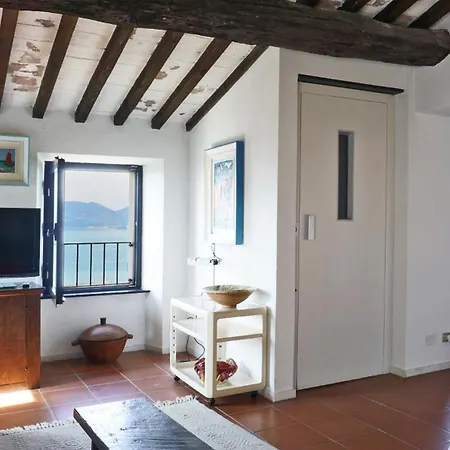 Miralunga Rossa * Lerici