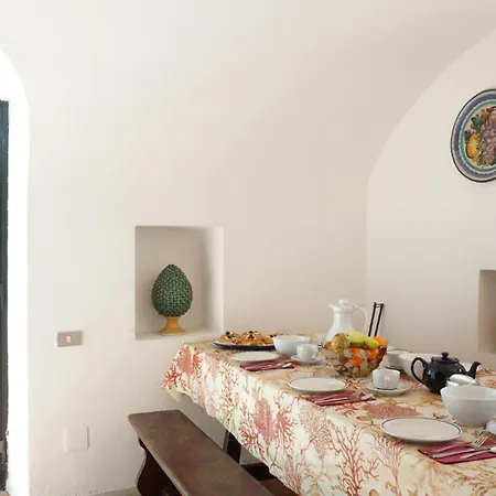 Miralunga Rossa Vakantiehuis *