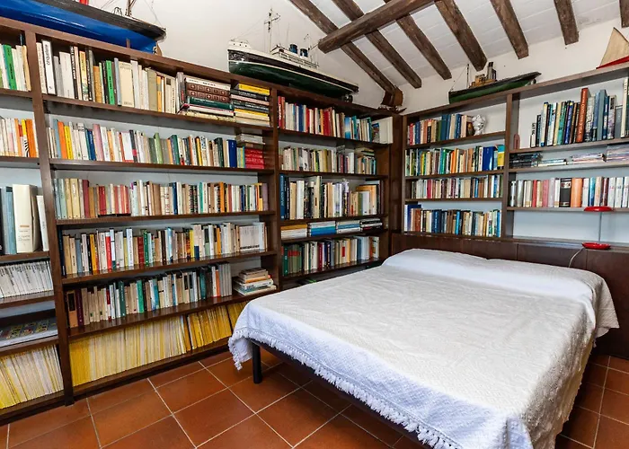 Miralunga Rossa Tatil Evi Lerici