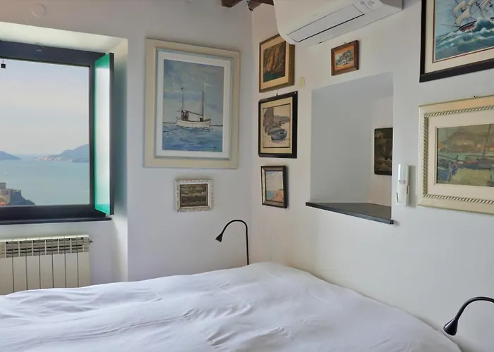 Miralunga Rossa Lerici